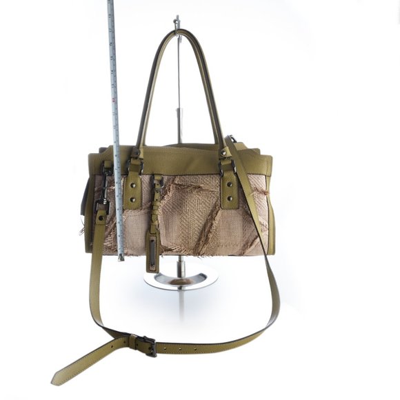 Runway! Burberry Raffia Purse / Bag - Picture 12 of 16